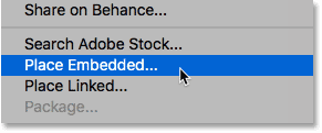 اختيار الأمر Place Embedded في Photoshop